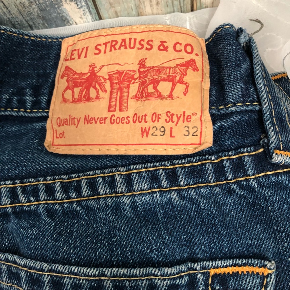 Levi’s Jeans - Picture 4 of 8